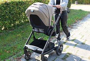 kinderwagen120250122.jpg